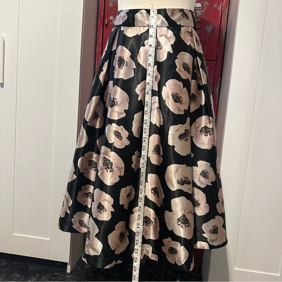 Floral Black and Pink Midi Skirt - Picture 4 of 8